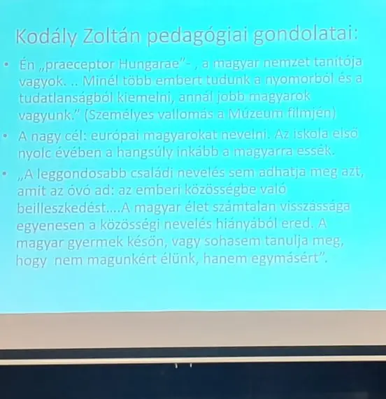 A program egyik alkotója a Kodályi módszer és a Látható hangok kapcsolatáról tart előadást