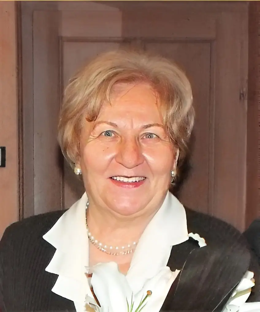 Dr. Antal-Lundström Ilona - Látható hangok program szerző - Fejlesztő zenepedagógia